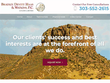 Tablet Screenshot of goldenlawyers.com